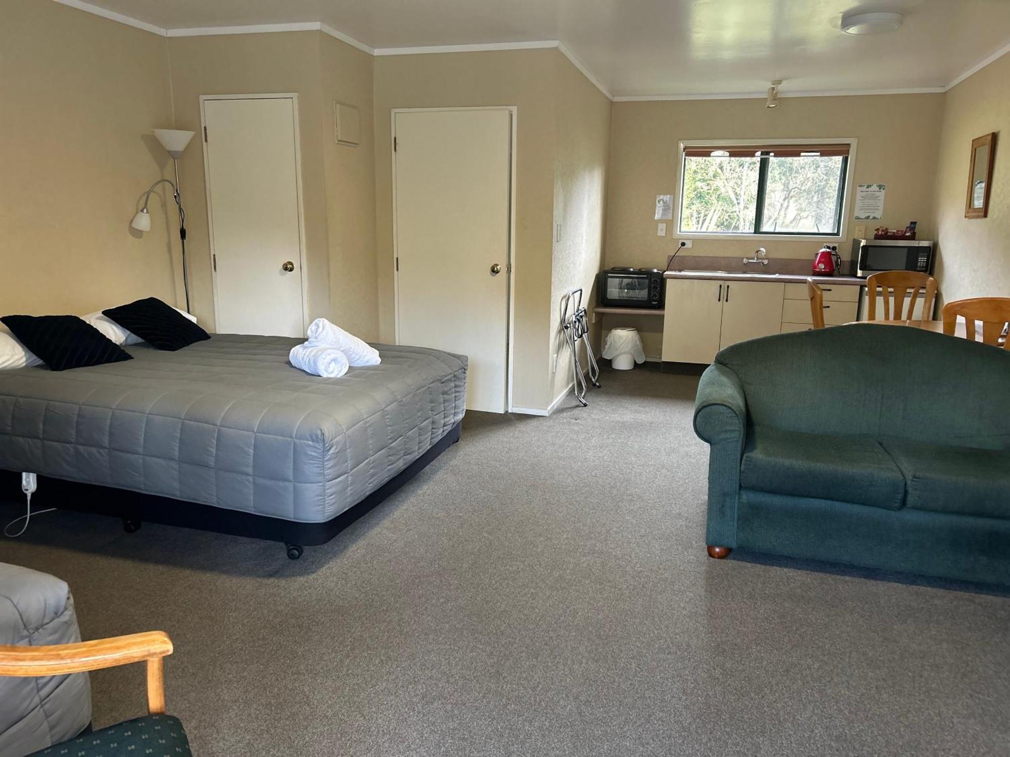 Kiwi Park Motels Murchison Buitenkant foto