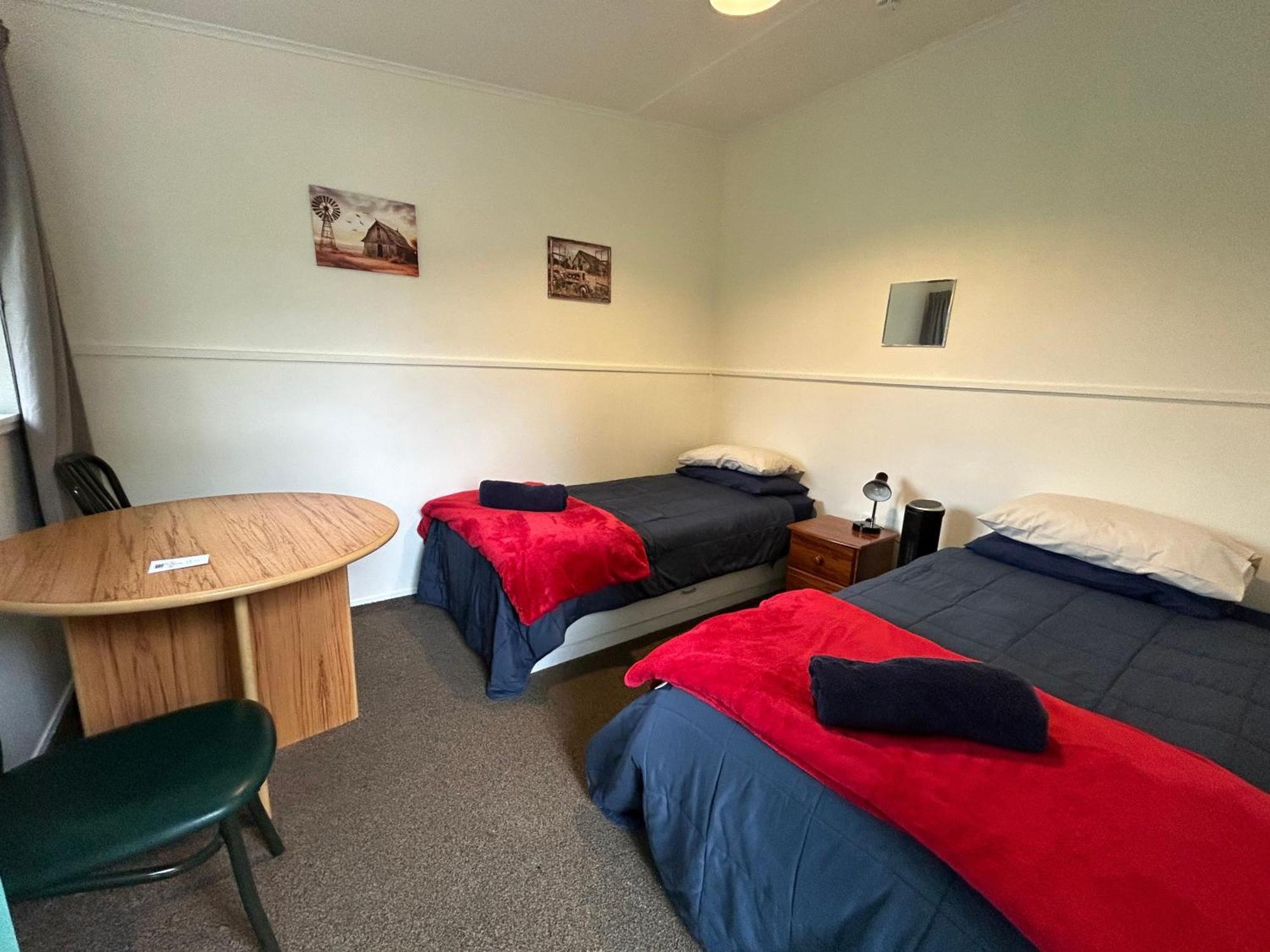 Kiwi Park Motels Murchison Buitenkant foto