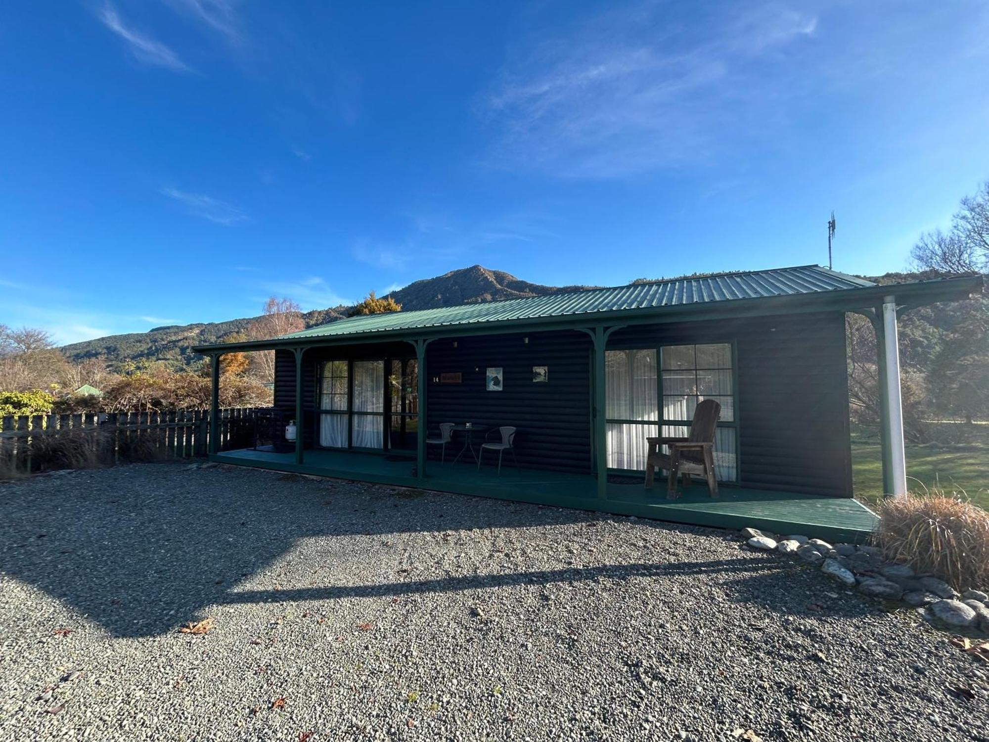 Kiwi Park Motels Murchison Buitenkant foto