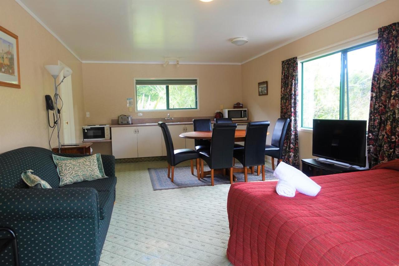 Kiwi Park Motels Murchison Buitenkant foto